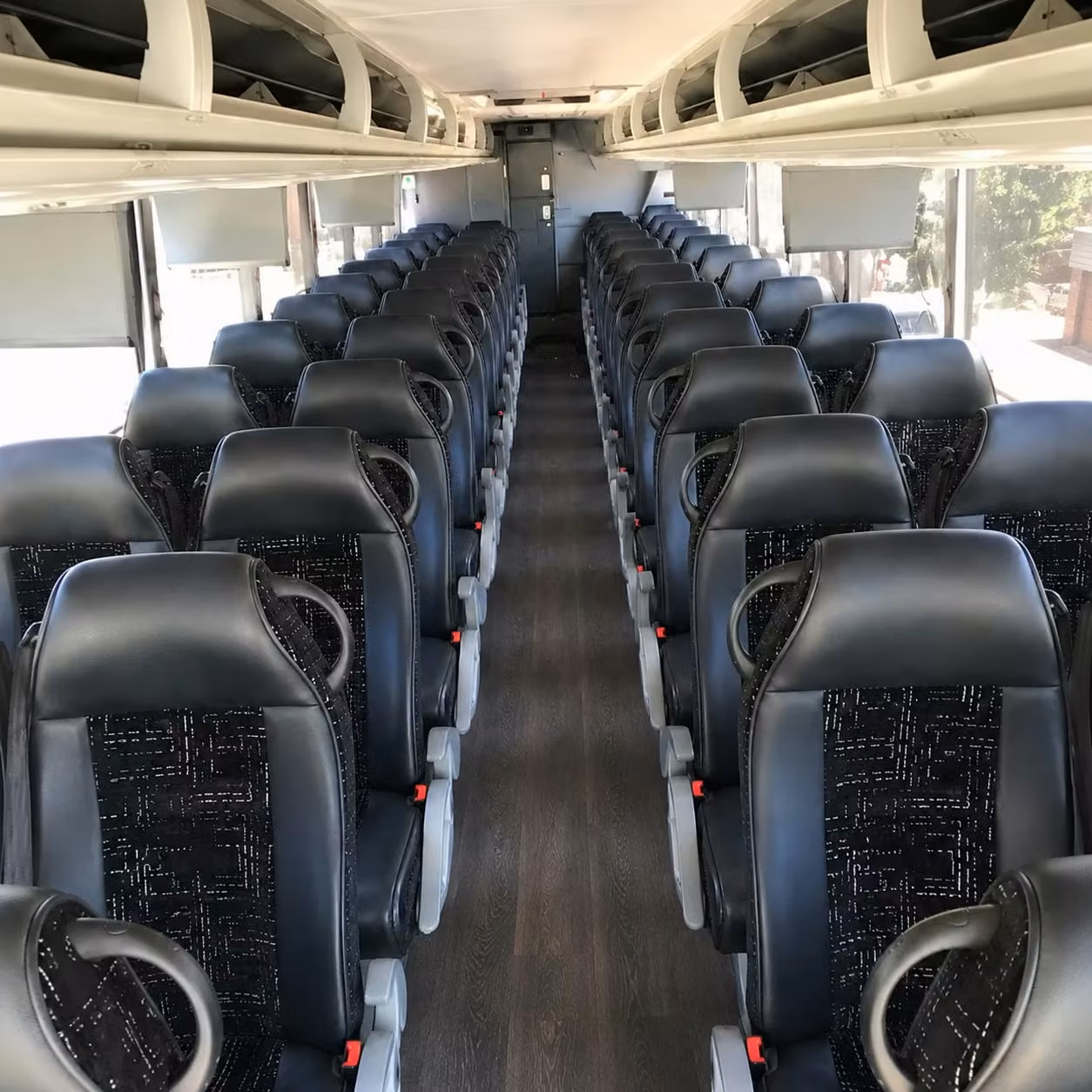 arlington charter bus